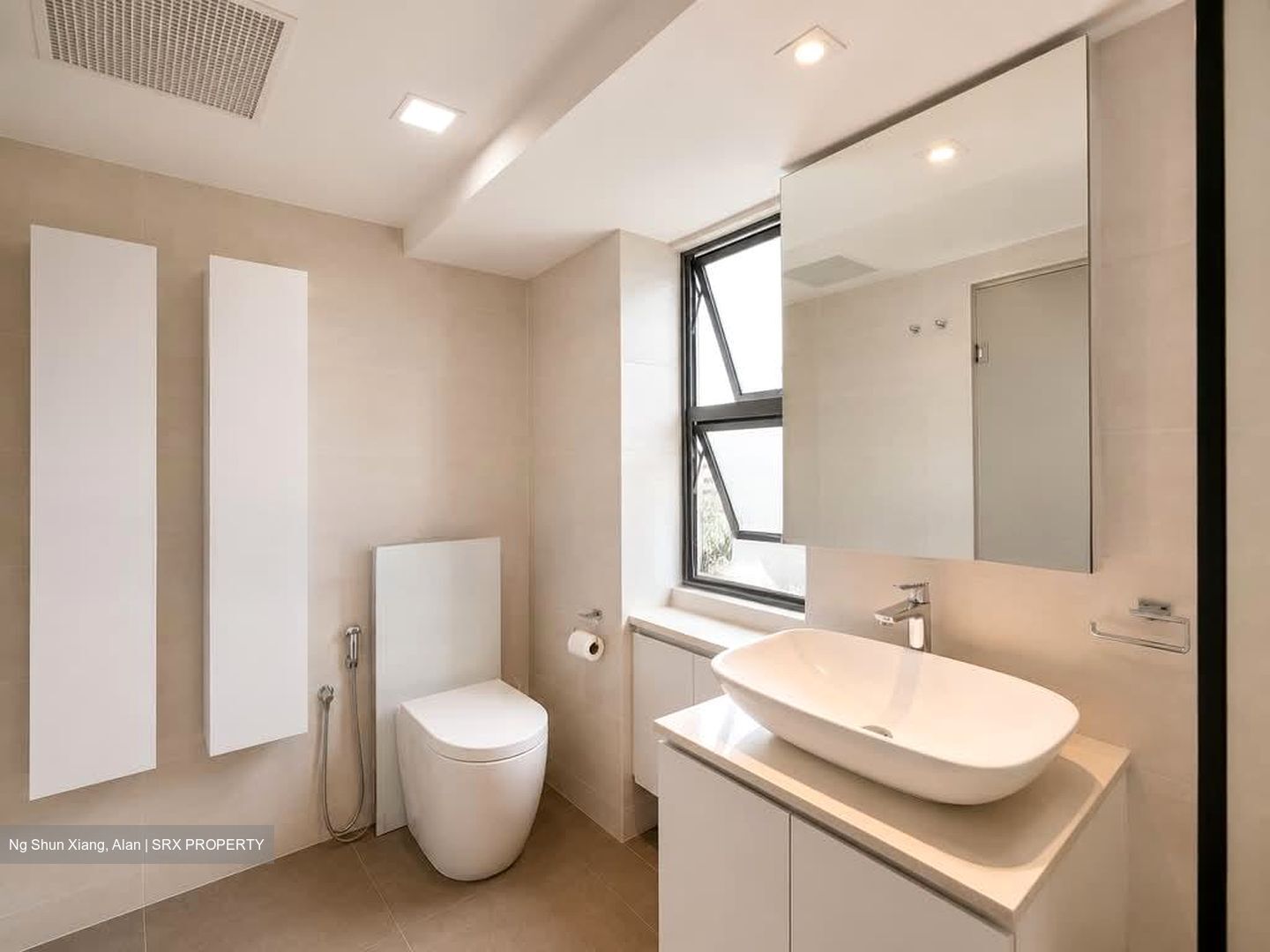 Aquarius By The Park (D16), Condominium #580272111